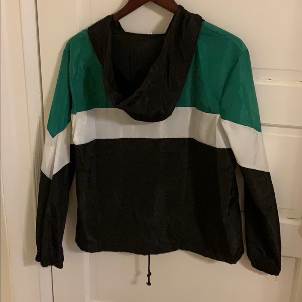 Color blocked windbreaker - Picture 2 of 2
